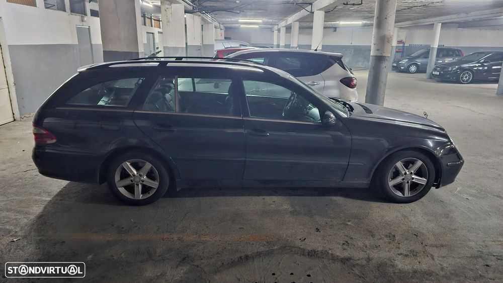 Mercedes-Benz E 270 - 4