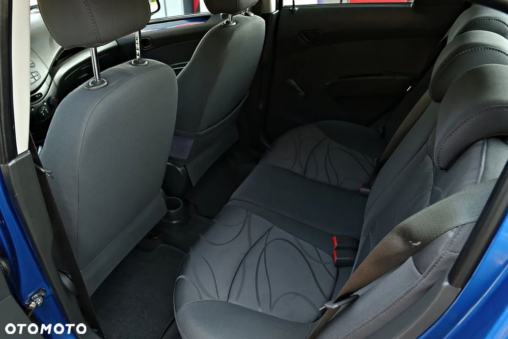 Chevrolet Spark - 34