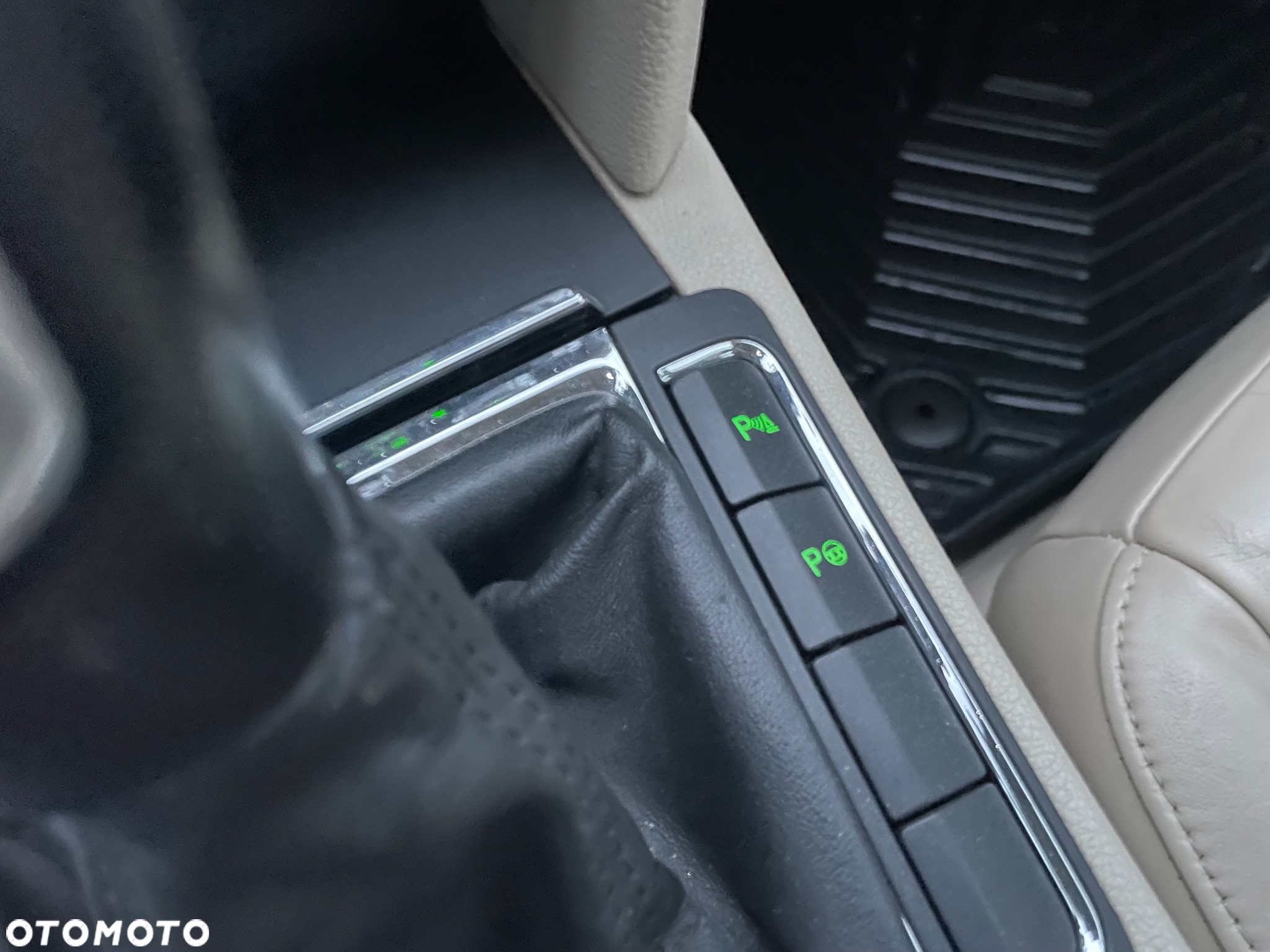 Skoda Superb 1.8 TSI Platinum - 23