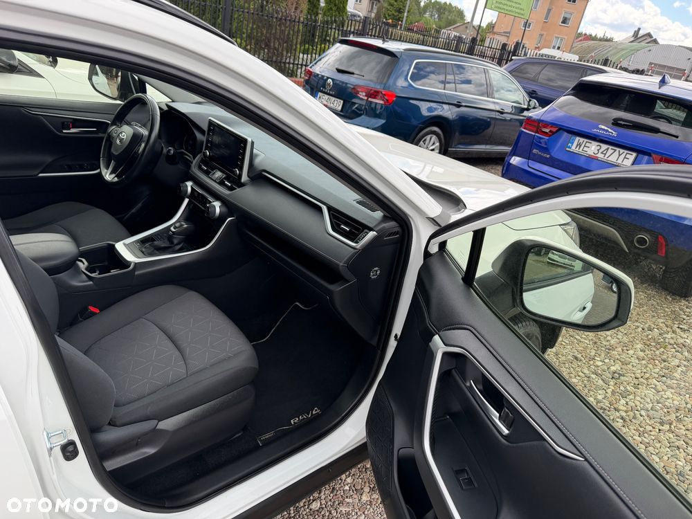 Toyota RAV4 2.5 Hybrid Comfort 4x2 - 17