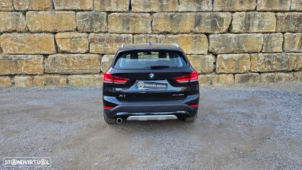 BMW X1 xDrive25e xLine - 6