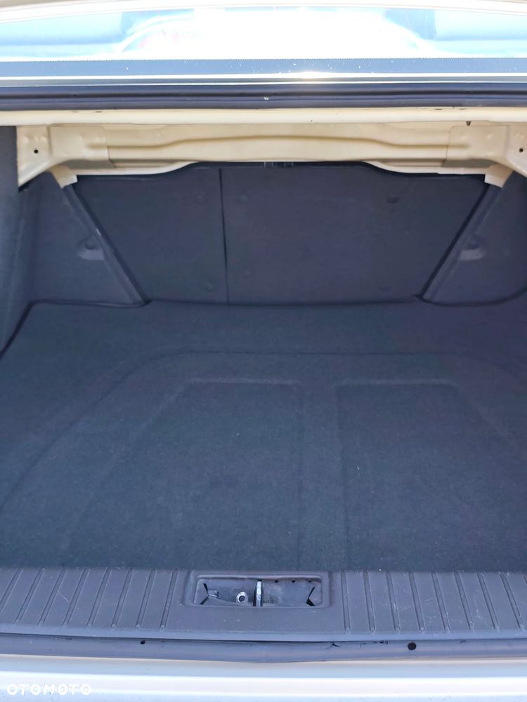 Chevrolet Epica 2.0 LT - 28