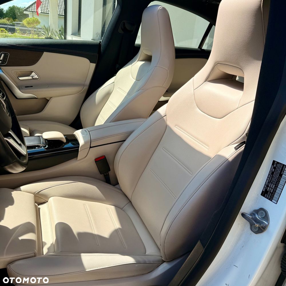 Mercedes-Benz CLA 250 4Matic 7G-DCT Edition 2020 - 5