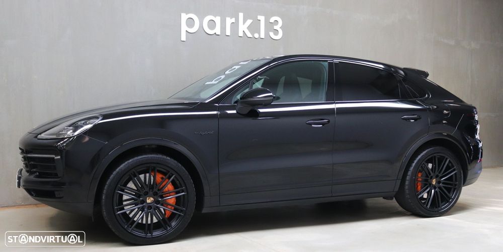 Porsche Cayenne Coupé E-Hybrid Platinum Edition - 48