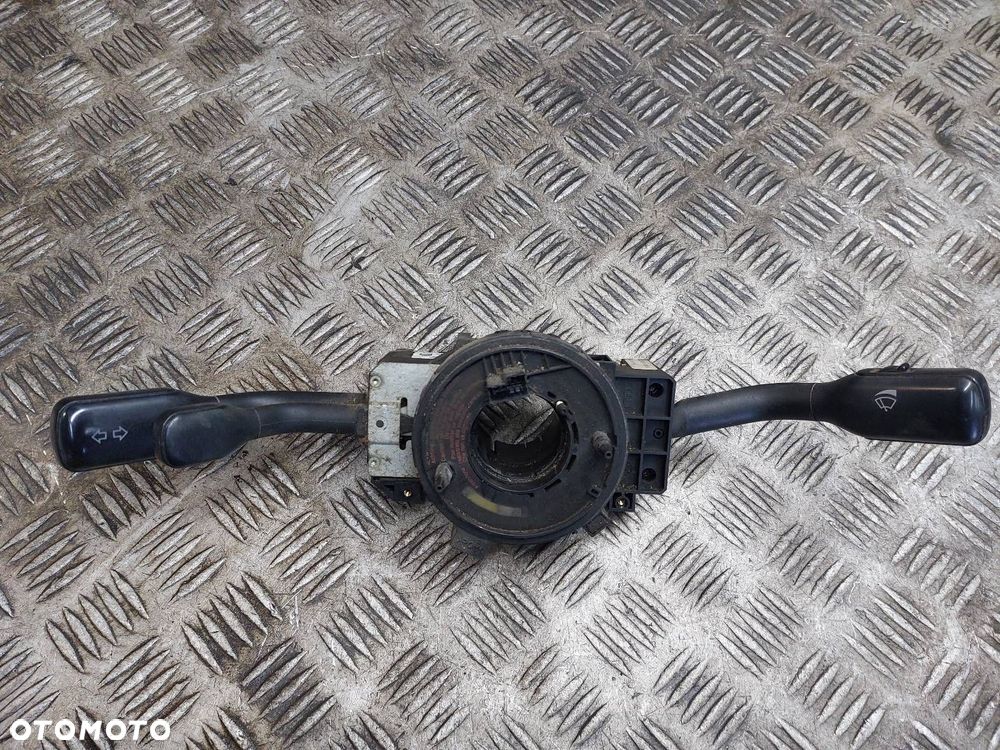 MANETKA PRZEŁĄCZNIK ZESPOLONY TAŚMA AUDI A4 B5 4D0953513D 8D0953503A - 1