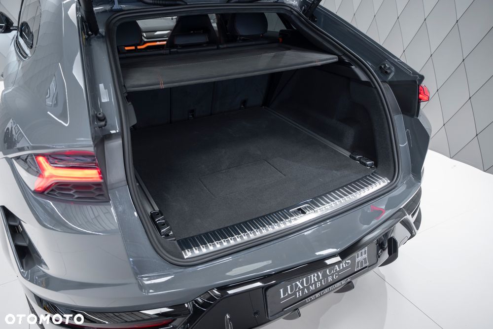 Lamborghini Urus - 33