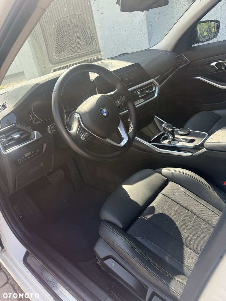 BMW Seria 3 - 8