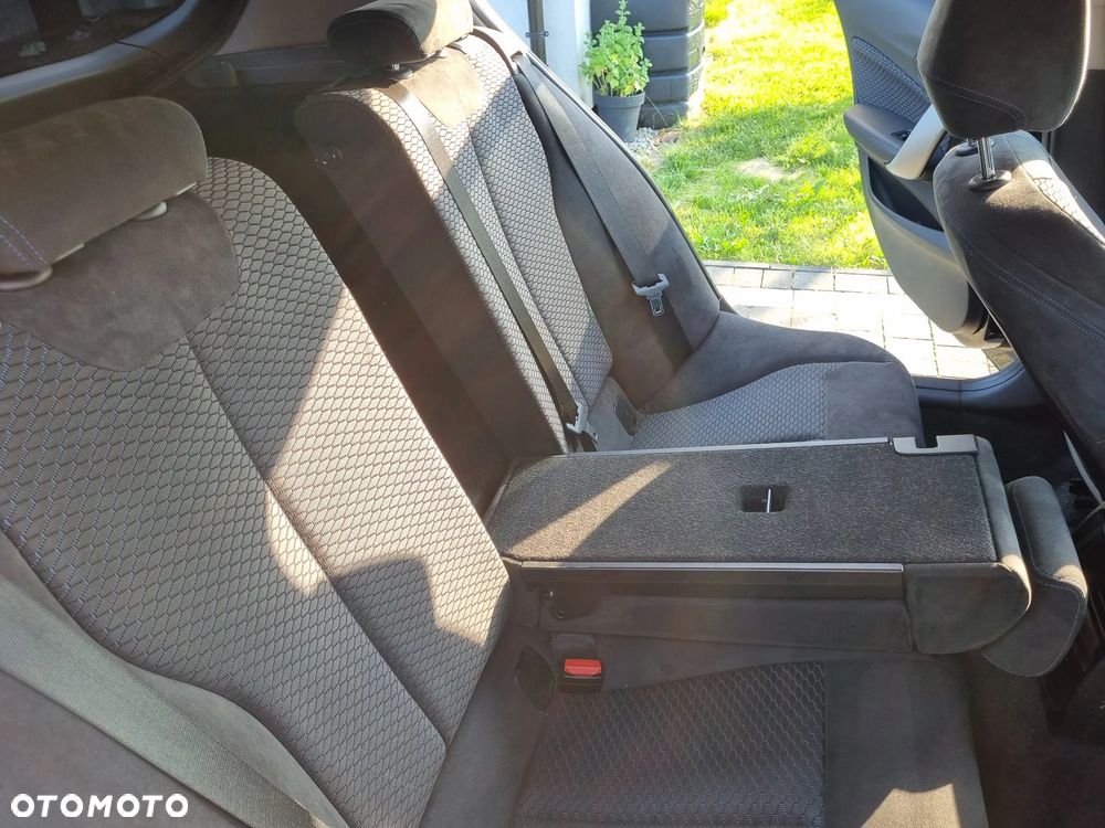 BMW Seria 1 116d DPF Edition Sport - 14
