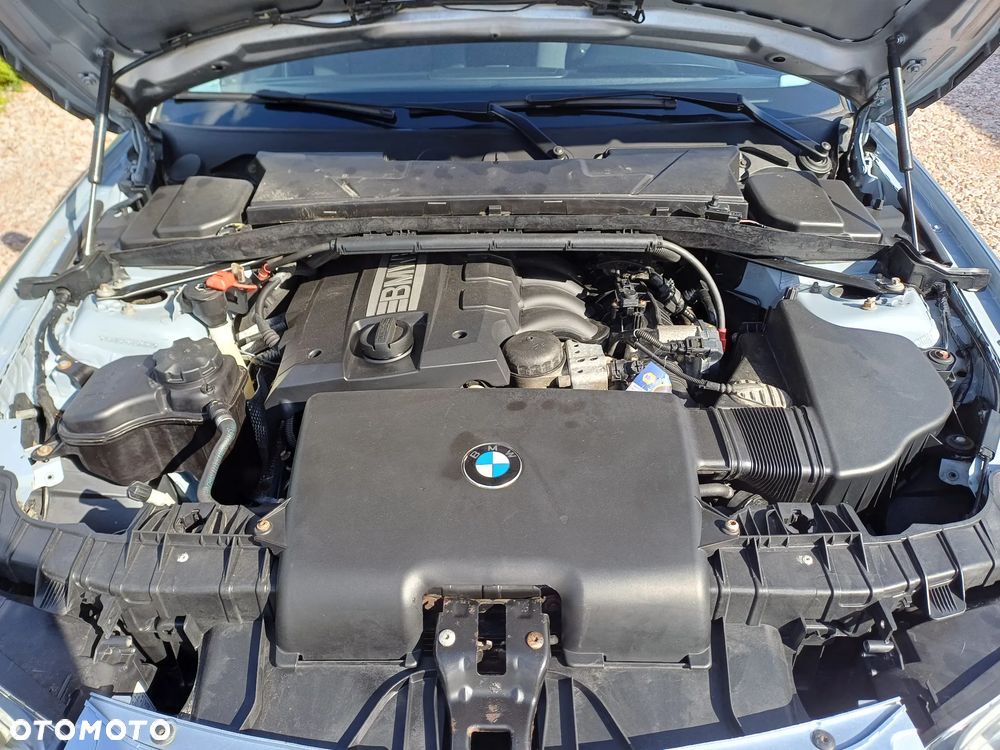BMW Seria 1 116i - 11