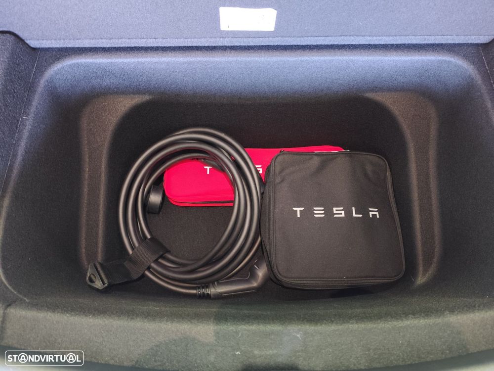 Tesla Model Y RWD - 28