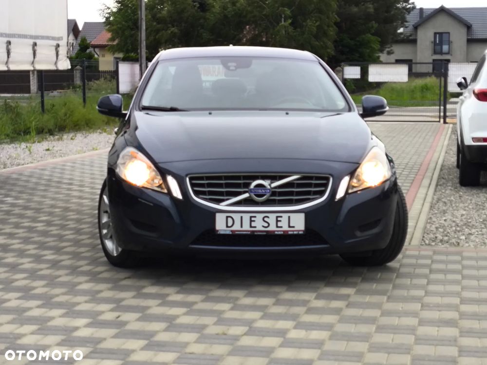 Volvo S60 D3 Momentum - 2