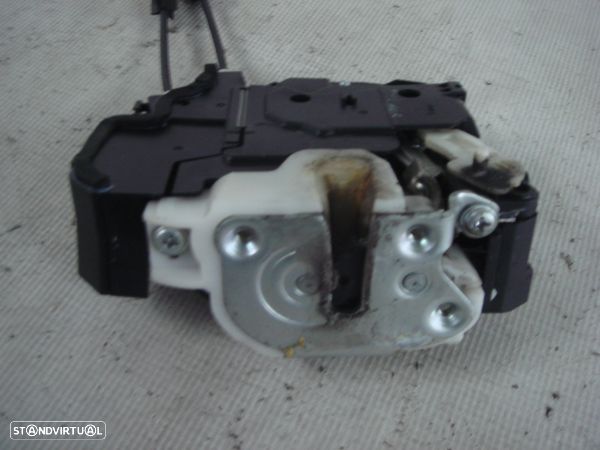 Fecho Da Porta Trás Esq Mitsubishi Colt Vi (Z3_A, Z2_A) - 2