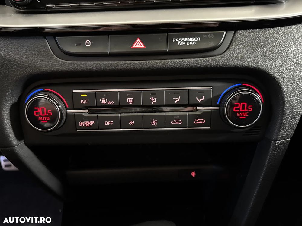 Kia XCeed - 19