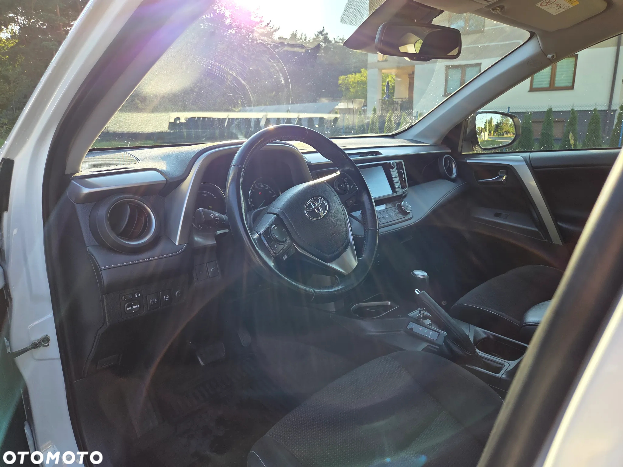 Toyota RAV4 Hybrid Premium 4x4 - 7