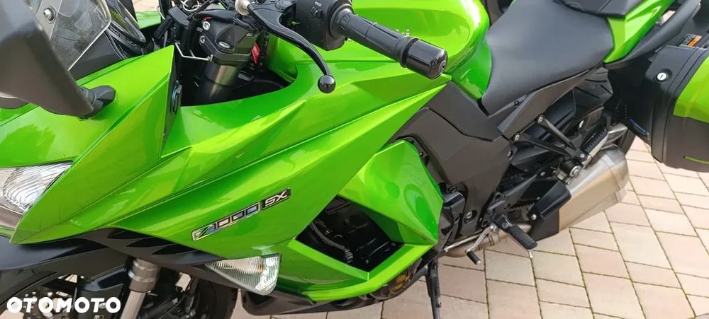 Kawasaki Ninja 1000 SX - 15