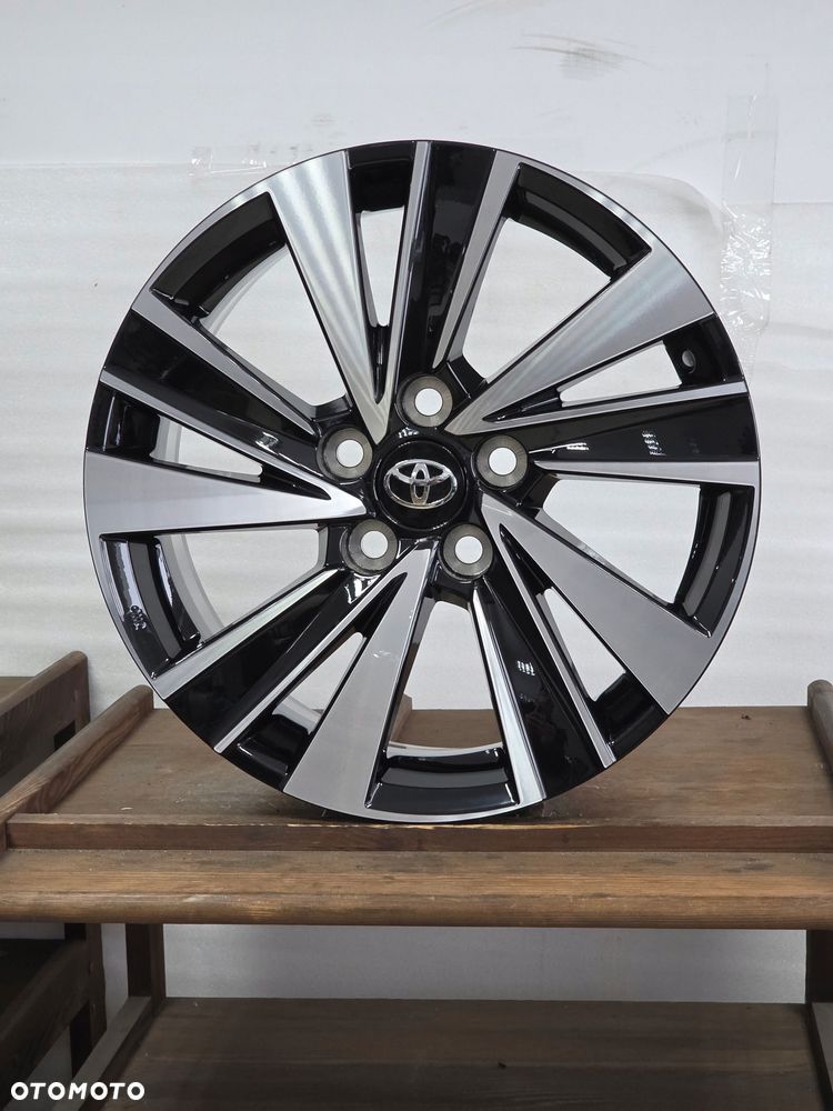 Nowe Oryginalne Felgi Toyota Avalon Avensis Corolla Lexus Es 17 Cali - 7