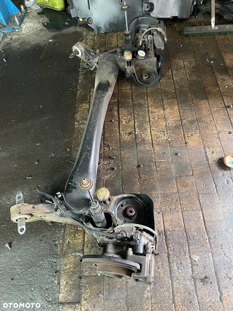 Peugeot 3008 EVL gris Platinium 2016r- maska zderzak błotnik drzwi zawieszenie - 13