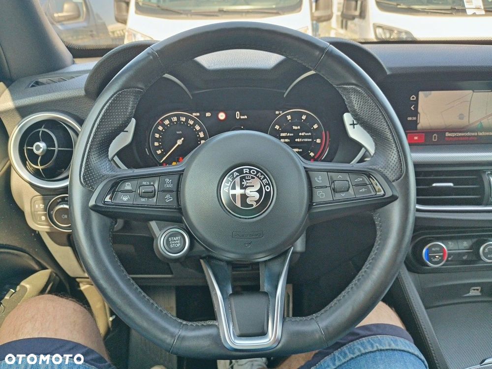 Alfa Romeo Stelvio 2.0 Turbo Veloce Q4 - 23