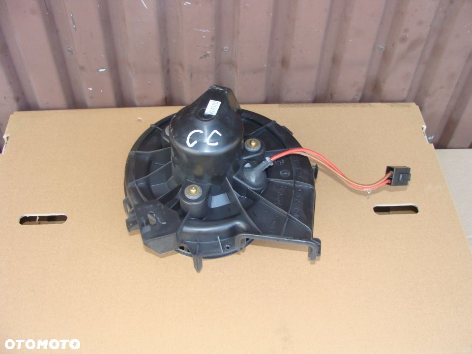 WENTYLATOR DMUCHAWA OPEL CORSA C - 1