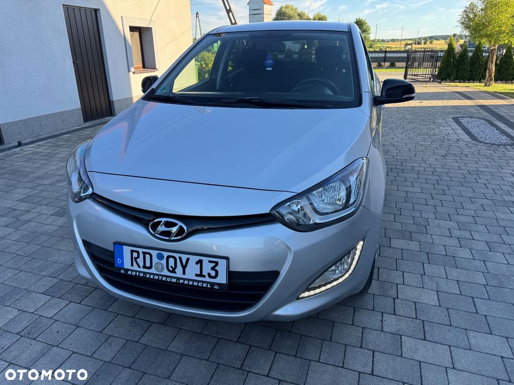 Hyundai i20 1.2 BlueDrive Classic + - 13