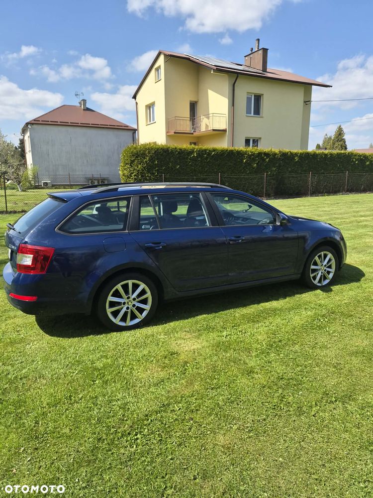 Skoda Octavia 2.0 TDI Style - 8