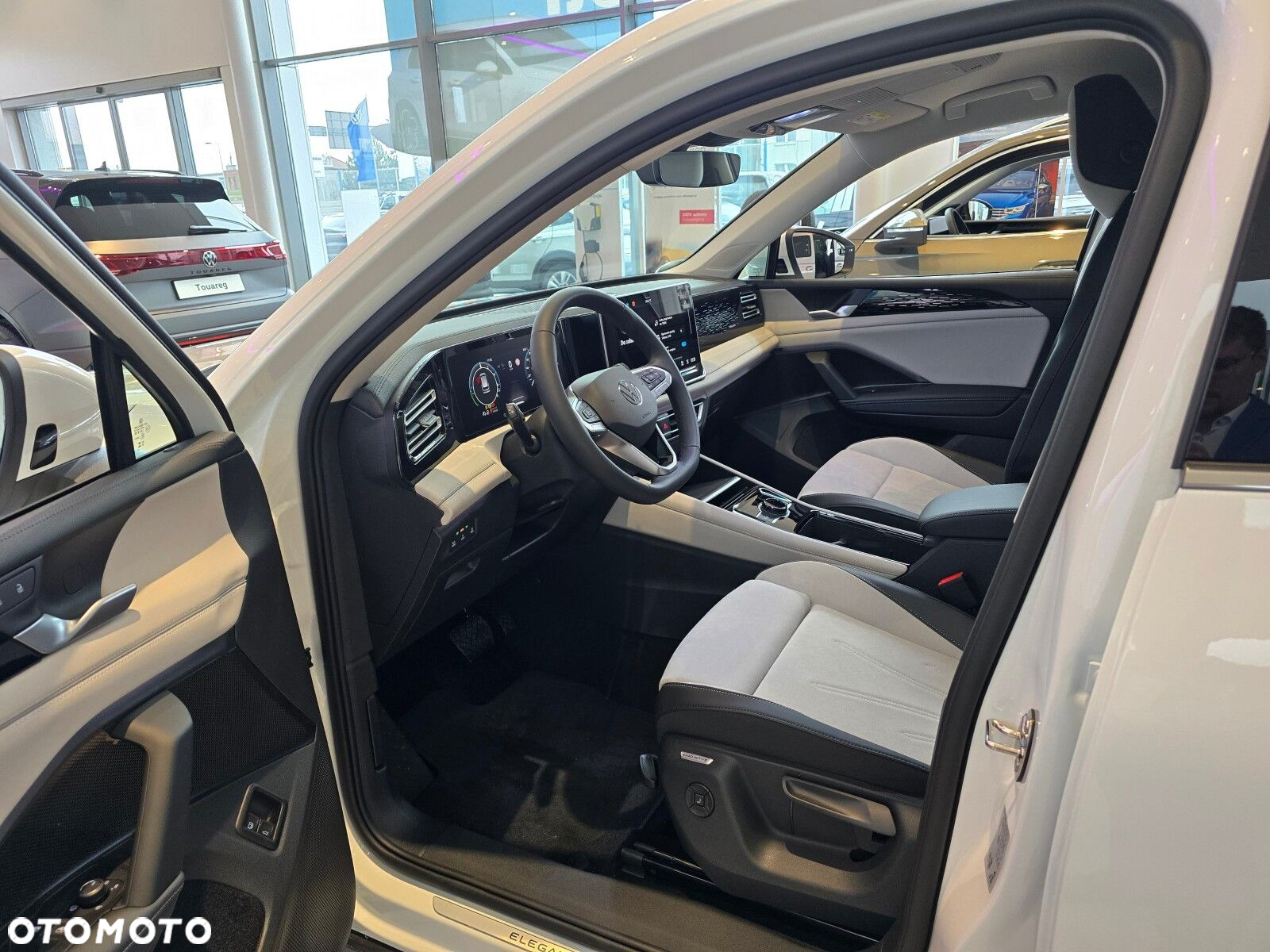 Volkswagen Tiguan - 18