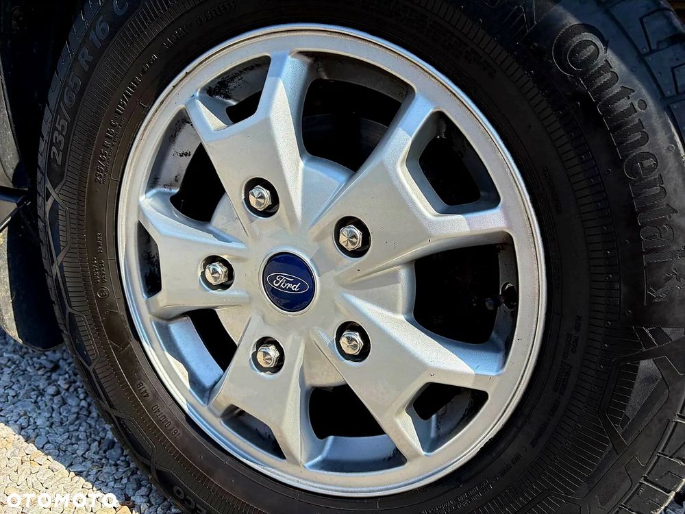 Ford Transit - 11