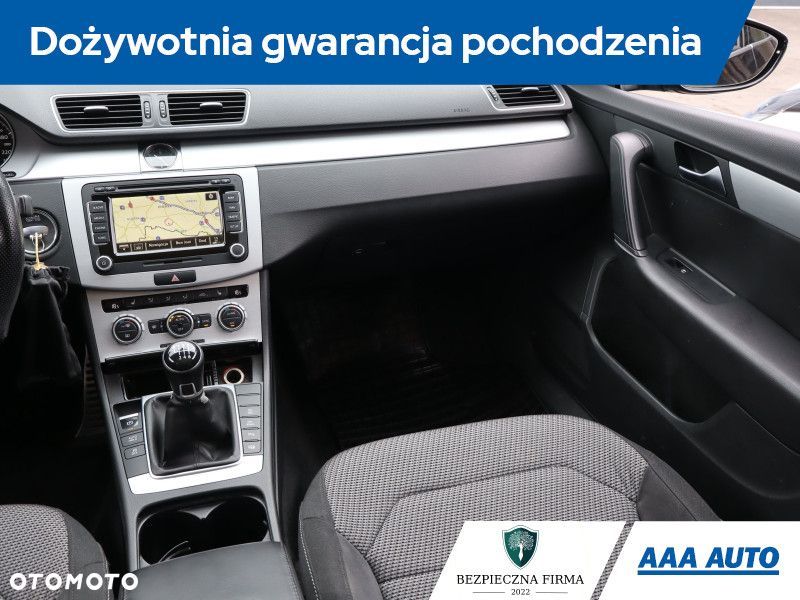 Volkswagen Passat Variant - 10