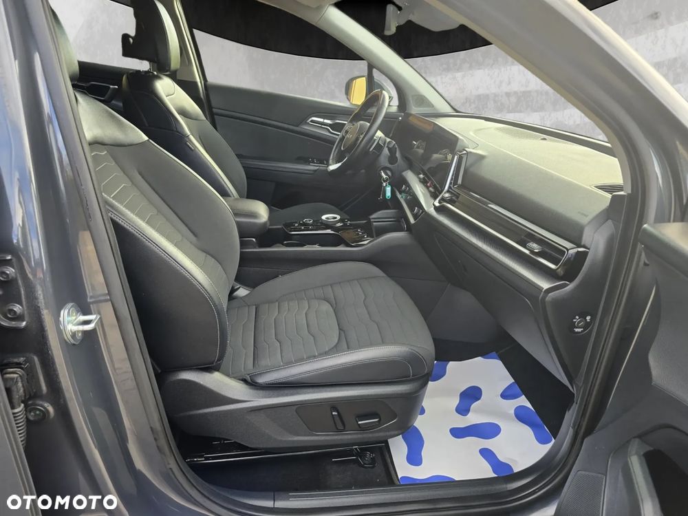 Kia Sportage 1.6 T-GDI PHEV Business Line 4WD - 17