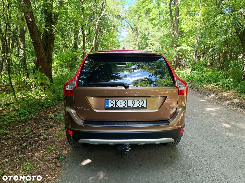 Volvo XC 60 DRIVe R Design - 5