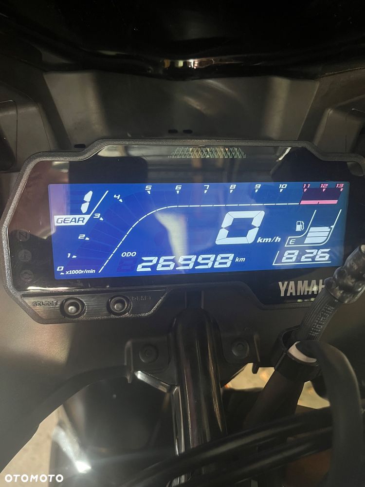 Yamaha YZF - 12