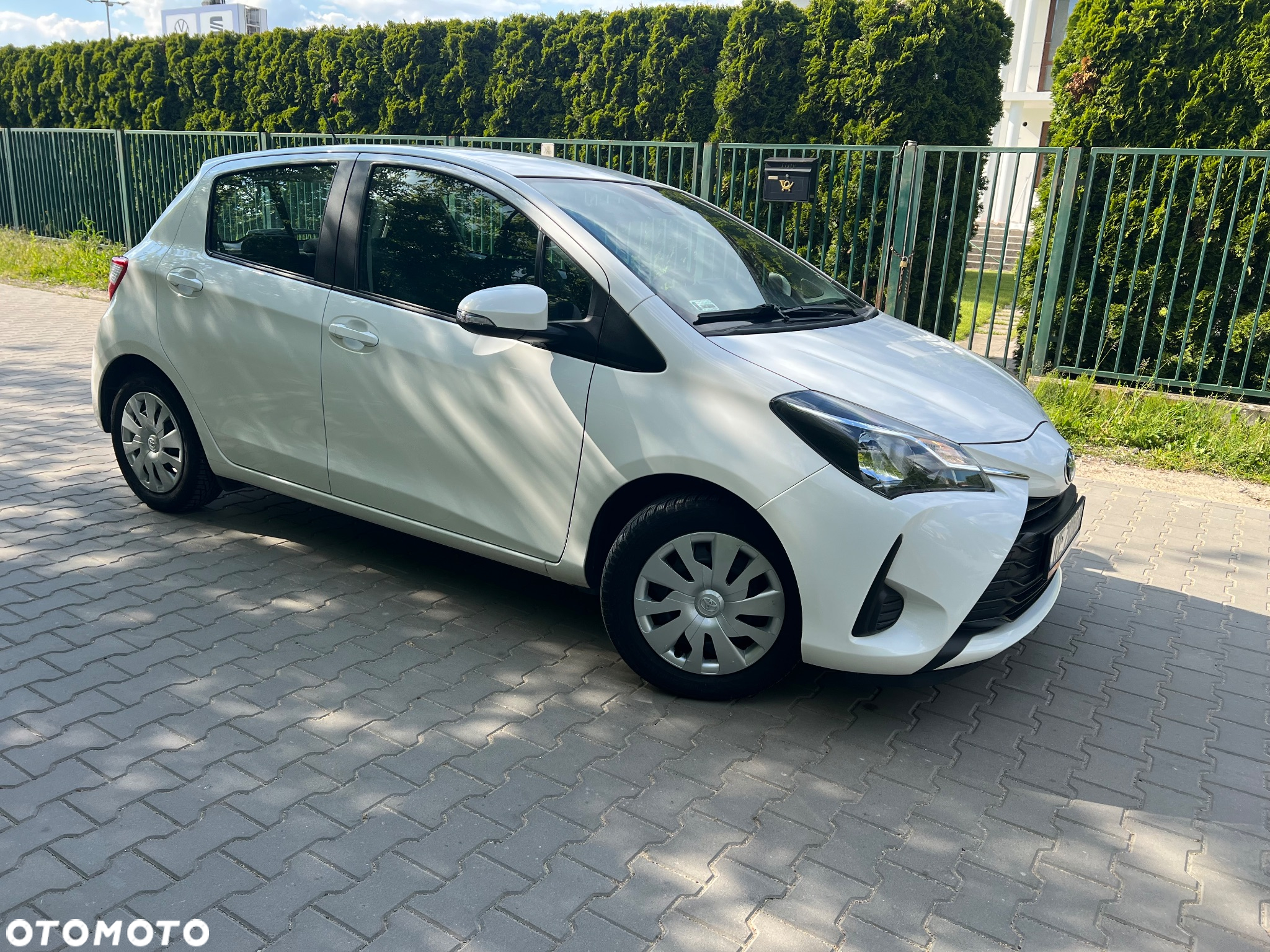 Toyota Yaris 1.0 Active - 8