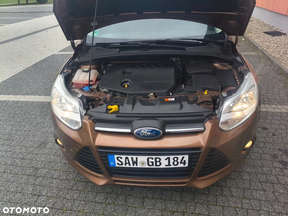 Ford Focus 1.6 TDCi DPF Champions Edition - 24