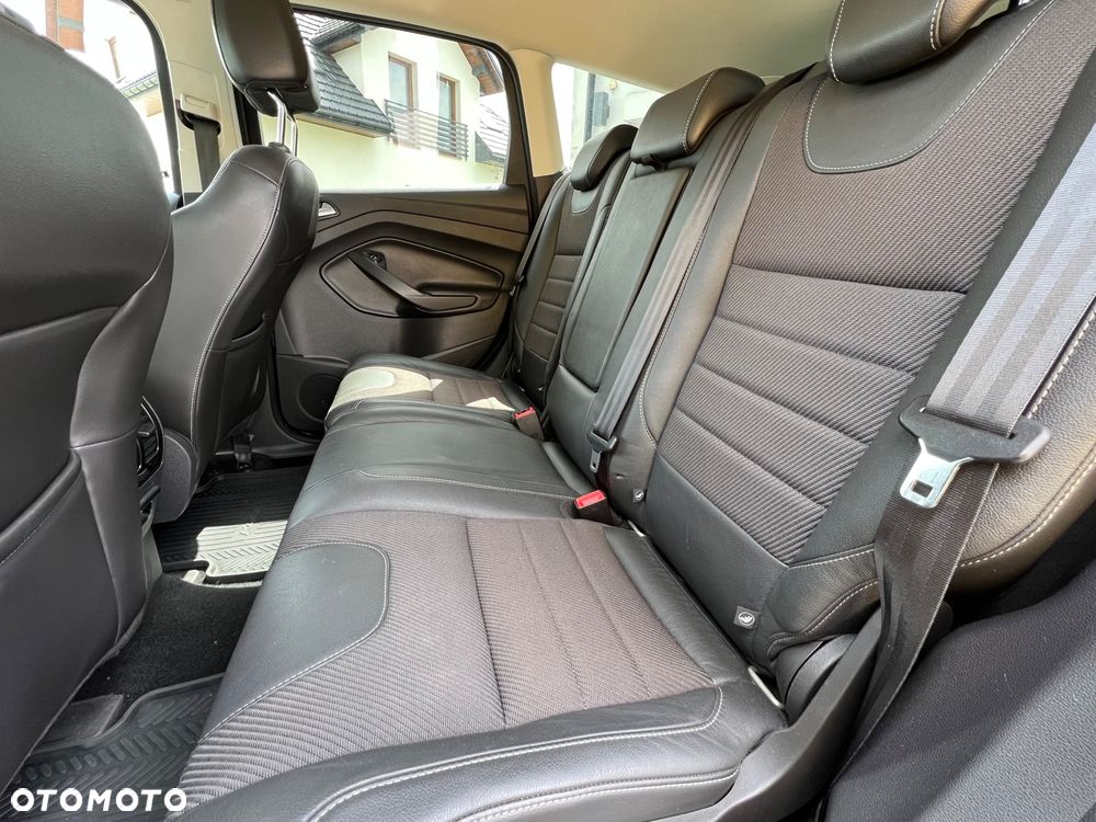 Ford Kuga 2.0 TDCi 4x4 Titanium - 8