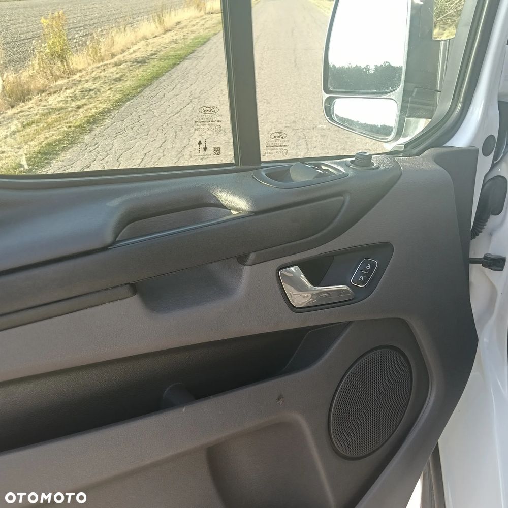 Ford Transit Custom Kombi-Van 340 L2H1 Trend - 32