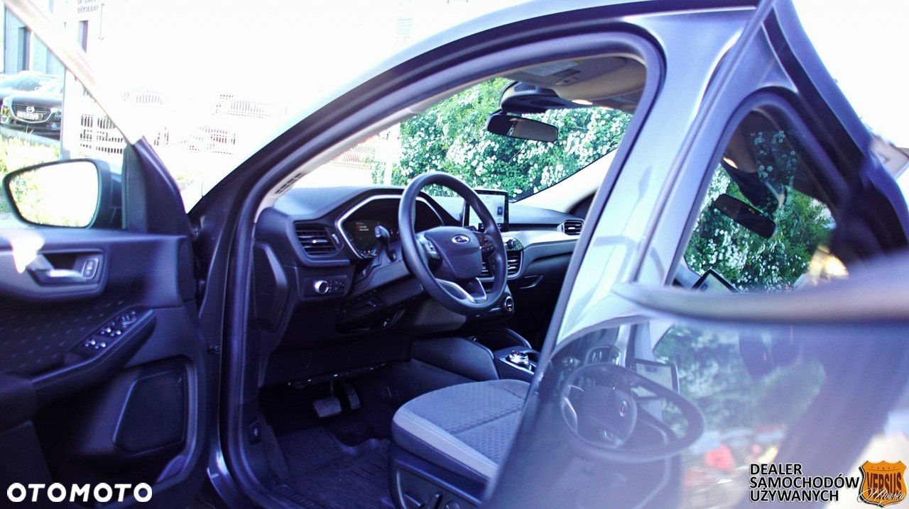 Ford Kuga - 14