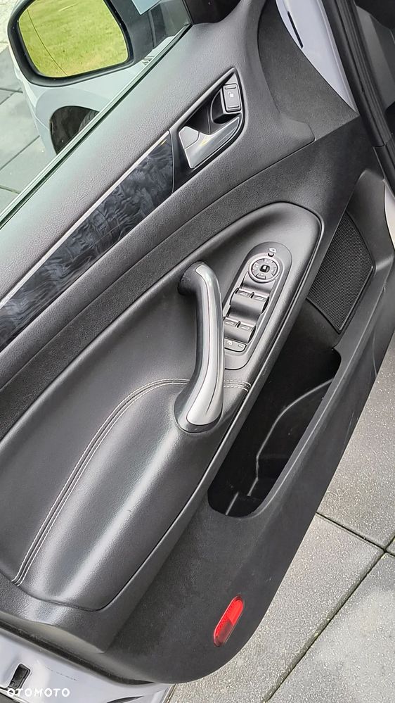 Ford Mondeo 2.0 TDCi Titanium X - 21