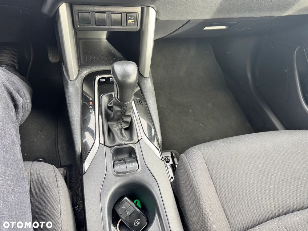Toyota Corolla Cross - 14