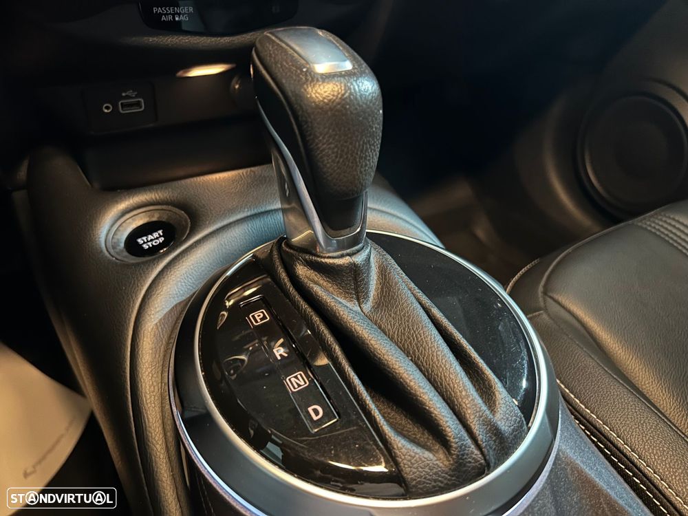 Nissan Juke 1.6 Hybrid Tekna - 32