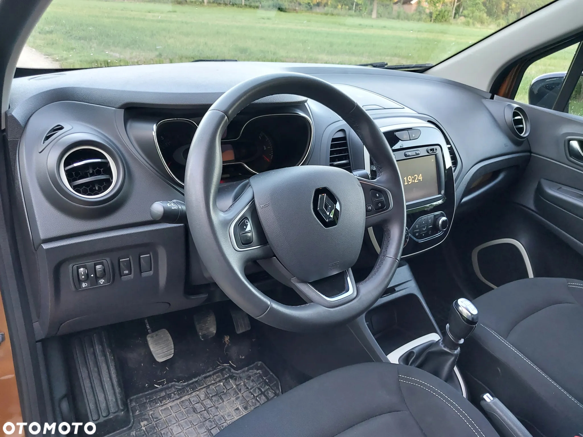 Renault Captur ENERGY TCe 120 Elysee - 14