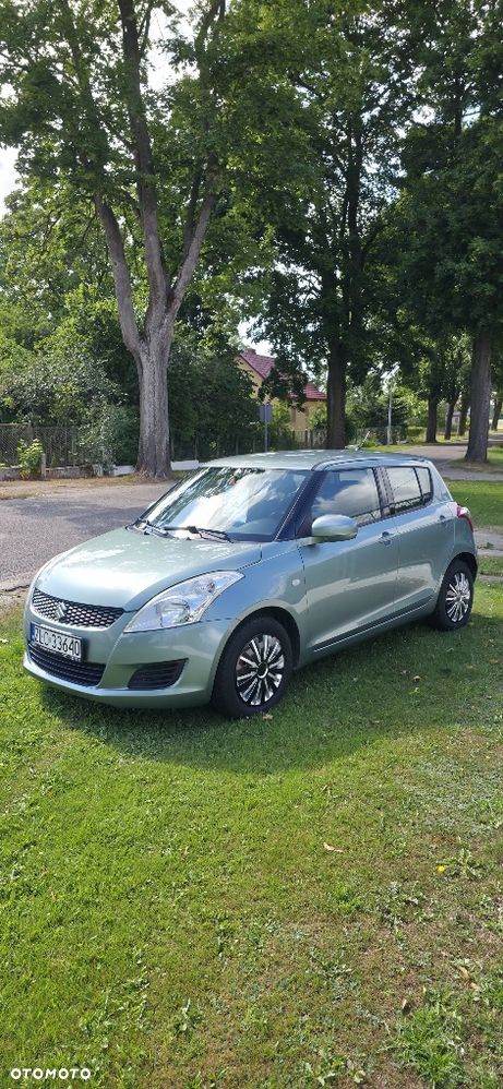 Suzuki Swift - 1