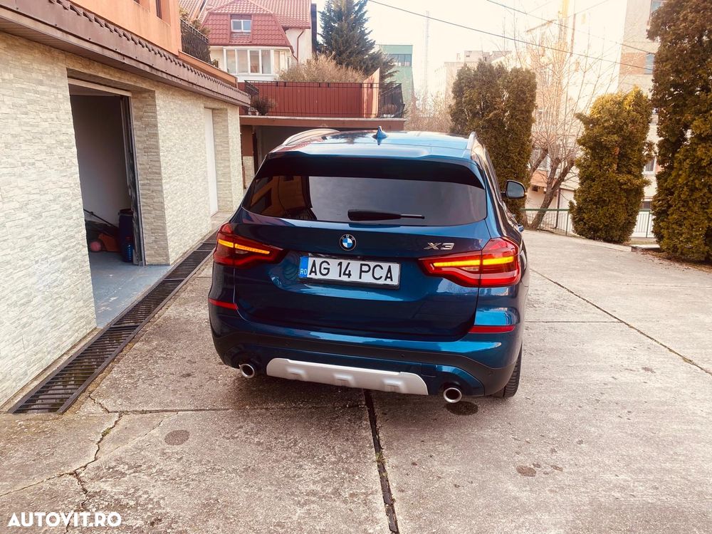 BMW X3 xDrive20d AT Luxury Line - 30
