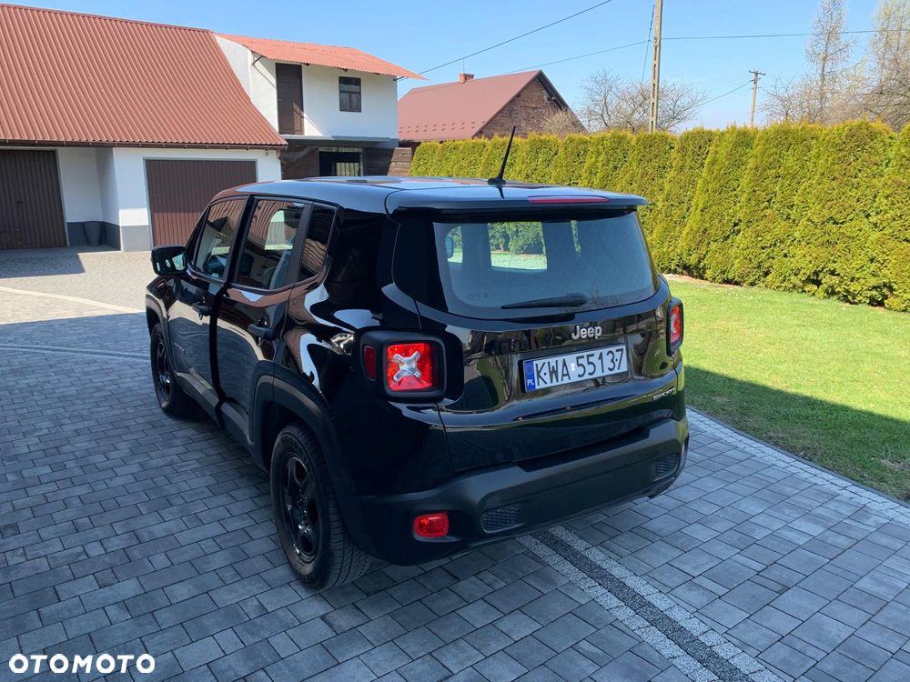 Jeep Renegade - 16