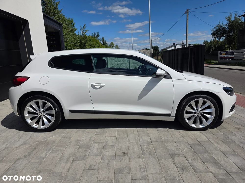 Volkswagen Scirocco 2.0 TSI - 13