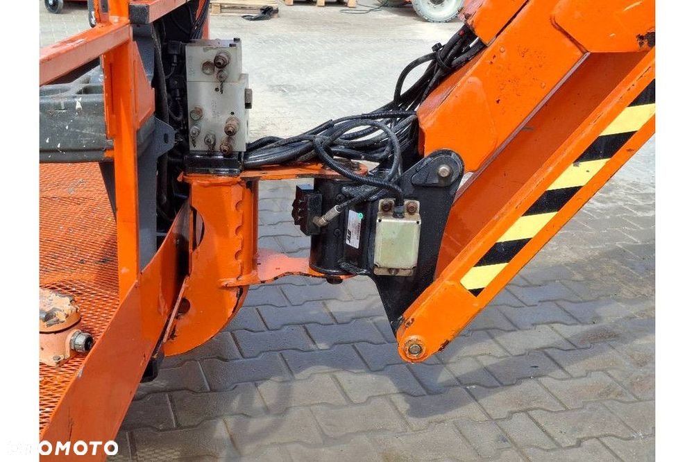 JLG 860 SJ - 11