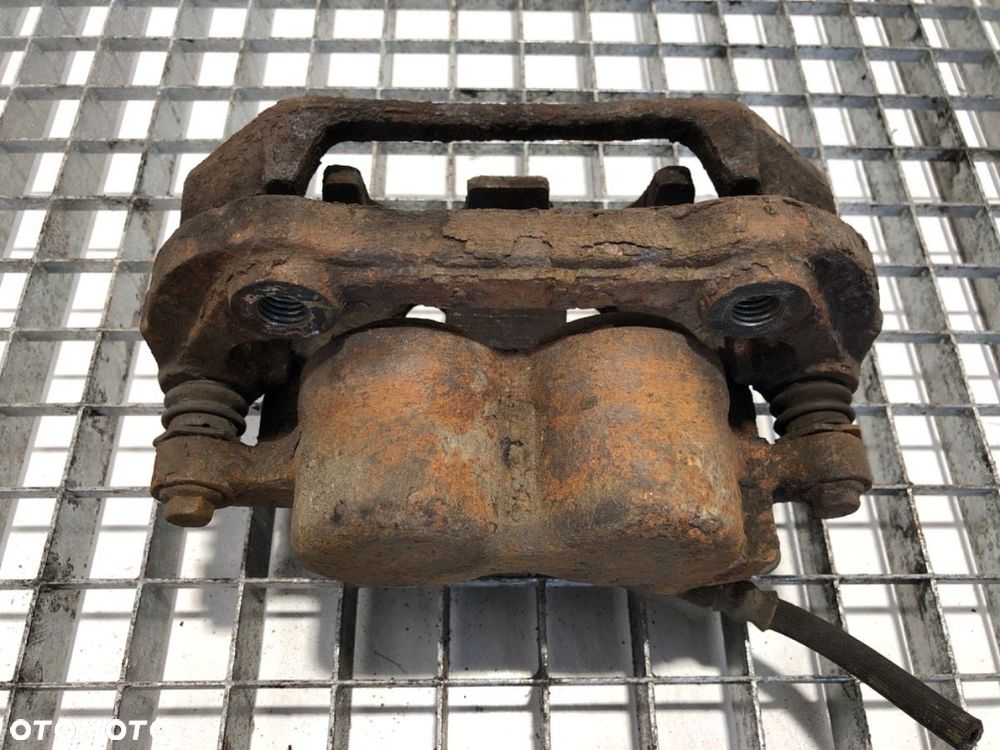 ZACISK LEWY PRZÓD  FORD TRANSIT Autobus (FD_ _, FB_ _, FS_ _, FZ_ _, FC_ _) 2000 - 2006 2.0 DI - 3