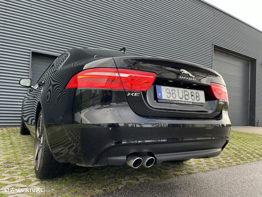 Jaguar XE 2.0 D Prestige Aut. - 19