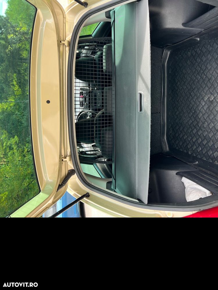 Skoda Fabia 1.6 TDI Scout - 11