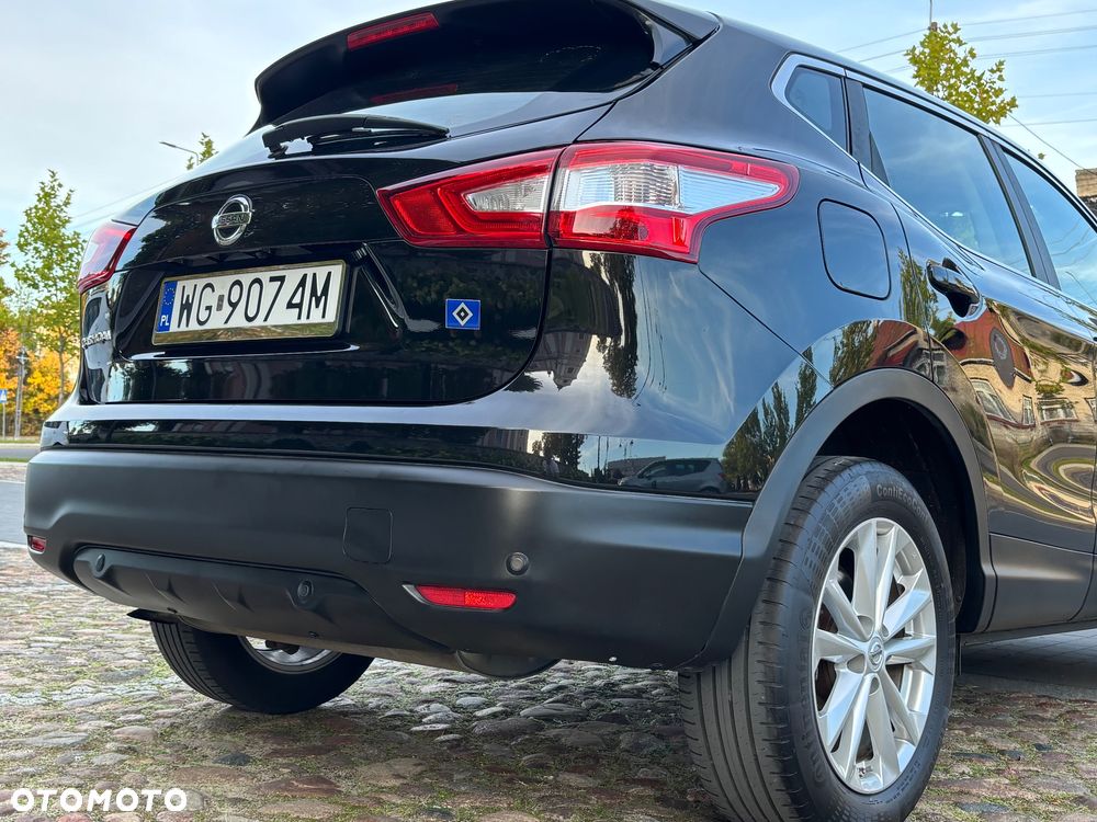 Nissan Qashqai 1.2 DIG-T N-Connecta - 18