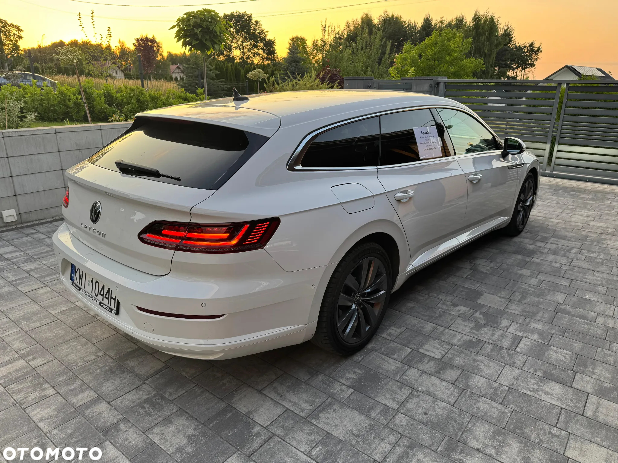 Volkswagen Arteon 2.0 TDI SCR Elegance DSG - 2
